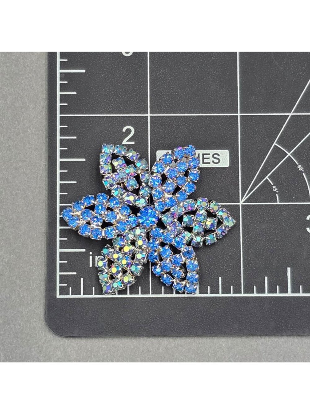 Vintage Rhinestone Blue Aurora Borealis Flower Brooch 2" Silver Tone Star Pin - Picture 8 of 9
